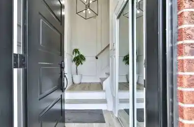 21 Avon Crescent Vaughan Ontario L4L 1H4