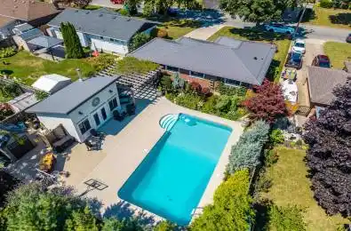 6 CROYDON Drive St. Catharines Ontario L2M 1J2