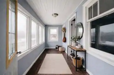 424 BLOOR Street Oshawa Ontario L1H 3M8