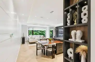 12 Otter Crescent Toronto C04 Ontario M5N 2W2