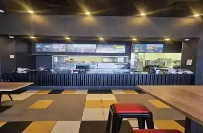 1476 Dundas Street Mississauga Ontario L4X 1L4