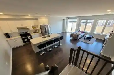 699 Taliesin Crescent Stittsville - Munster - Richmond Ontario K2S 2K6