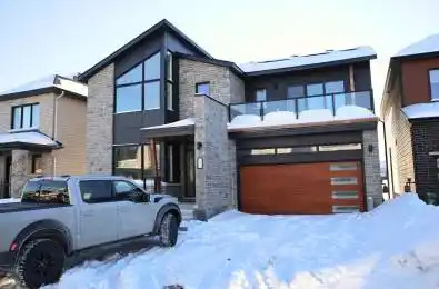 705 Fenwick Way Barrhaven Ontario K2J 7E2