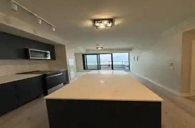 1606 Charles Street Unit# 1504 Whitby Ontario L1N 0P1