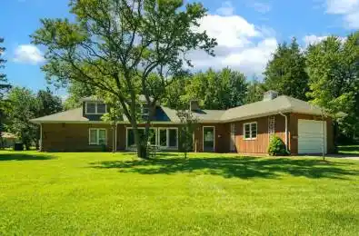 21 First Avenue Welland Ontario L3C 1X7