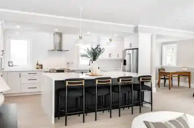 32 Church Street Huntsville Ontario P1H 1G8