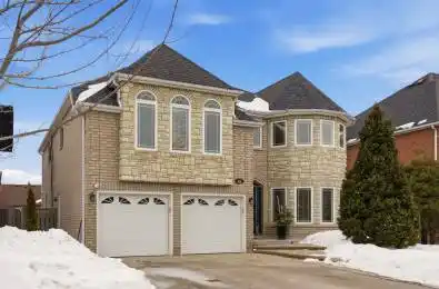 16 Curry Crescent Halton Hills Ontario L7G 5L4