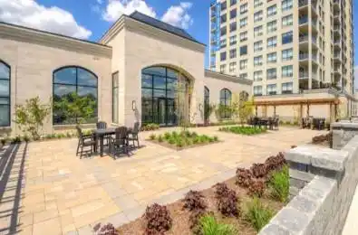 260 Villagewalk Boulevard Unit# 1204 London North Ontario N6G 4Z1