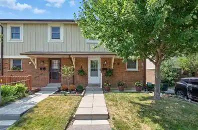 450 Bristol Crescent Unit# 23 Oshawa Ontario L1J 6M3