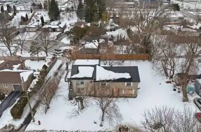 33 Walton Drive Aurora Ontario L4G 1W8