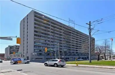 55 William Street Unit# 716 Oshawa Ontario L1G 7C9