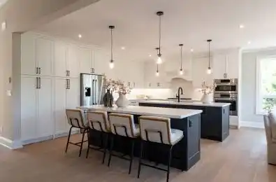 175 Springfield Road Huntsville Ontario P1H 0A5