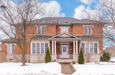 14 Martineau Road Brampton Ontario L6P 1H2