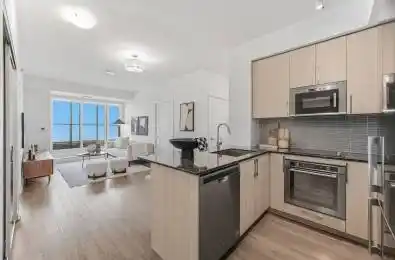 99 Eagle Rock Way Unit# 720 Vaughan Ontario L6A 5A7