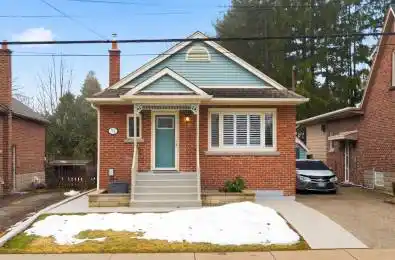 51 WESTWOOD Avenue Hamilton Ontario L8S 2A7