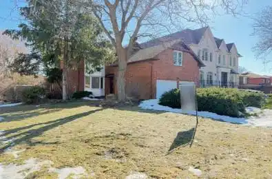 19 Roosevelt Drive Richmond Hill Ontario L4C 6V1