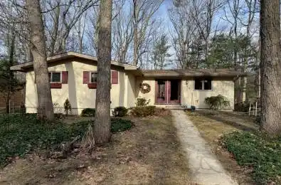 10296 Pines Parkway Lambton Shores Ontario N0M 1T0