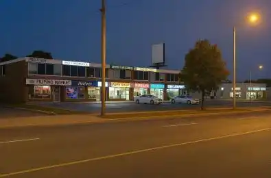 4949 Bathurst Street Unit# 211 Toronto C07 Ontario M2R 1Y1