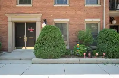 96 MARIA'S Quay Cobourg Ontario K9A 5R6