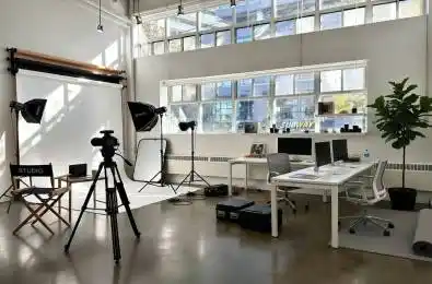 1173 Dundas Street Unit# 131 Toronto E01 Ontario M4M 3P1