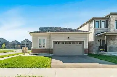 1 Harvest Crescent Barrie Ontario L9J 0T3