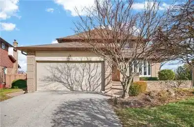 2378 Arnold Crescent Burlington Ontario L7P 4G3