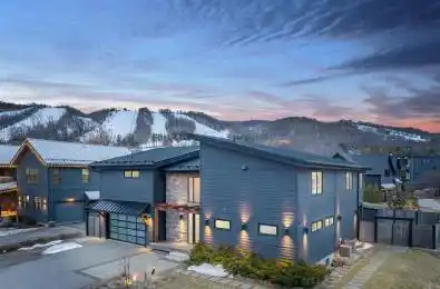 116 Arnot Crescent Blue Mountains Ontario L9Y 0Z8