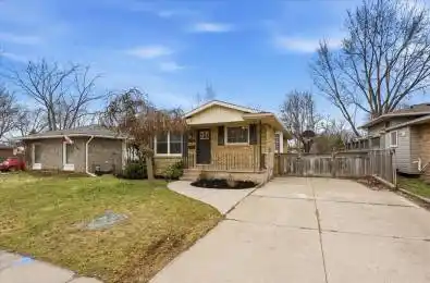 8165 Paddock Trail Drive Niagara Falls Ontario L2H 1W9