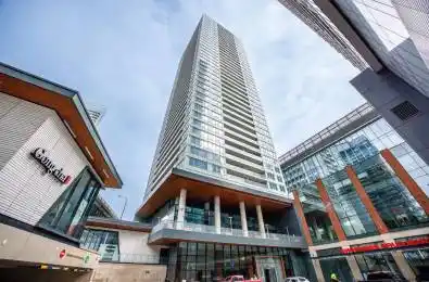 17 Bathurst Street Unit# 2015 Toronto C01 Ontario M5V 0N1