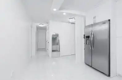 2645 Kipling Avenue Unit# 706 Toronto W10 Ontario M9V 3S6