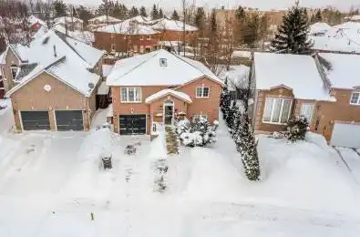 92 Snowy Owl Crescent Barrie Ontario L4M 6P8