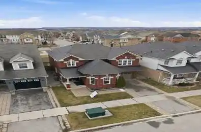 910 Vickerman Way Milton Ontario L9T 0K5