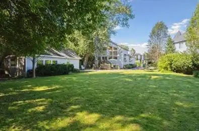 708 Montbeck Crescent Mississauga Ontario L5G 1P3