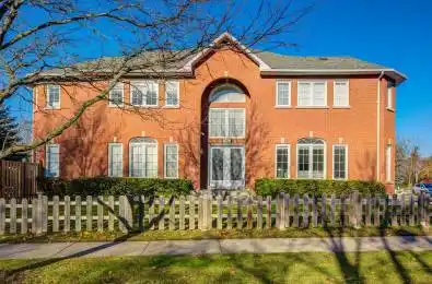 282 Manhattan Drive Markham Ontario L3P 6V4